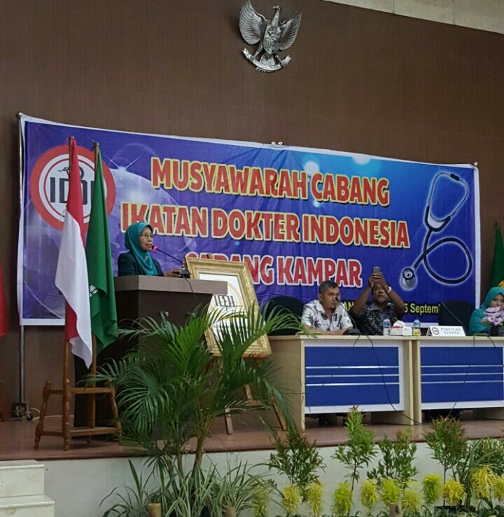 dr.Nur Aisyah,M.Kes terpilih Kembali Secara Aklamasi sebagai ketua IDI Kampar