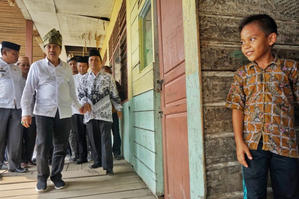 Gubri Kunjungi Sekolah Firmansyah, Peraih Korea International Creative Invention