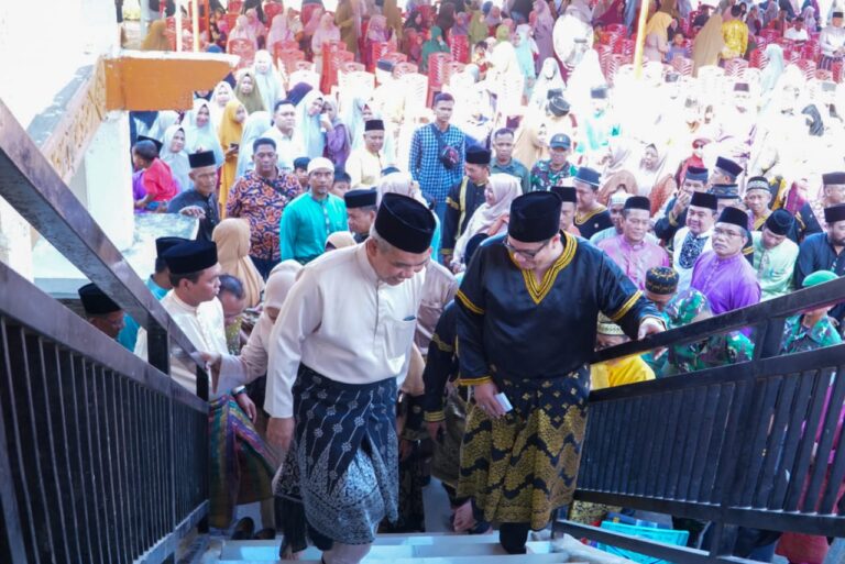 Ketua IKST, Sapaat : Selamat Kepada Bapak Kamsol, Pemimpin Yang Sangat menghormati dan memahami adat