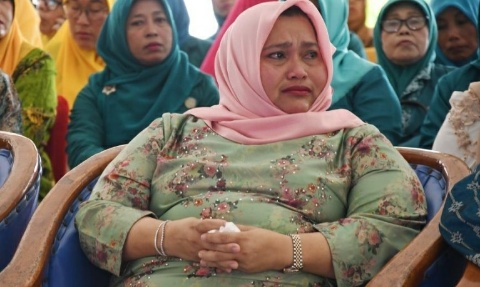 Ketua TP PKK Bengkalis Kasmarni Uraikan Air Mata,Peringati Hari Ibu Ke-91