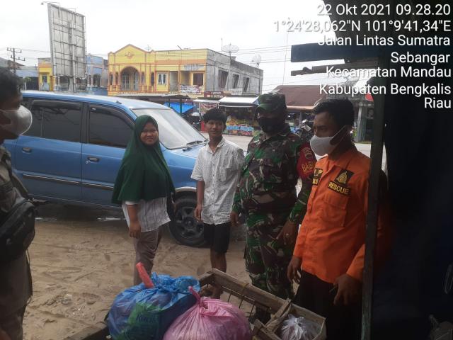 Babinsa: Selalu Gunakan 3 M Dan Ikuti Protkes Guna Antisipasi C-19