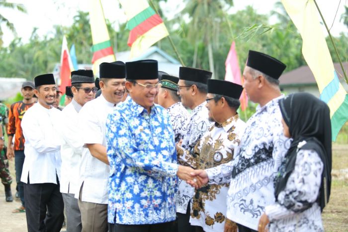 Bupati Inhil Serap Aspirasi Guru dan Tokoh Masyarakat Reteh