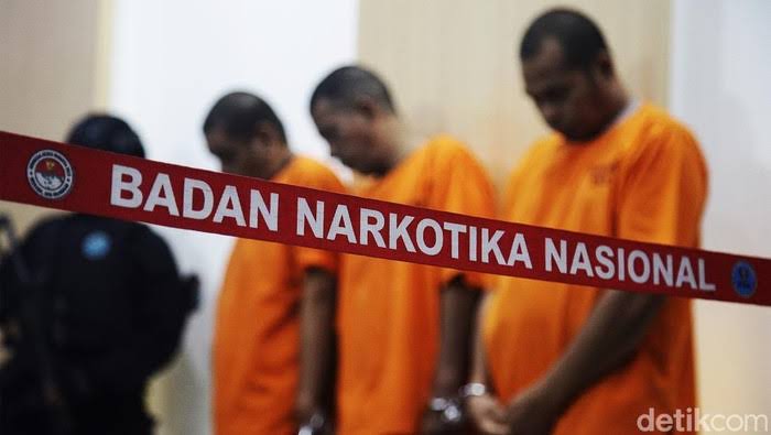 BNN Riau Tangkap 4 Orang Diduga Pengedar Sabu