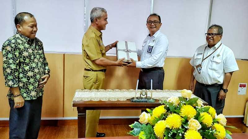 Pemkab Meranti serahkan LKPD TA 2018 Ke BPK RI Perwakilan Riau, Pertama Se-Kabupaten Kota di Riau
