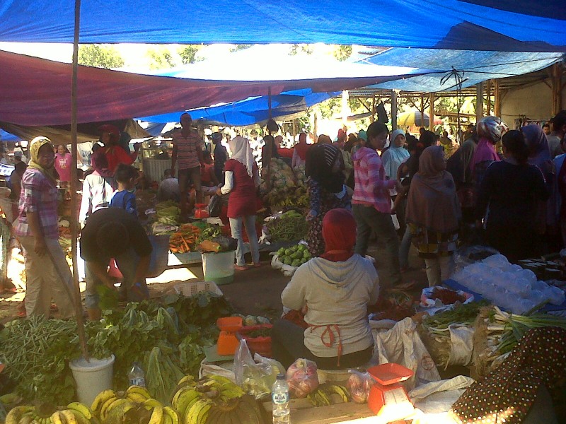 Disperindag Provinsi Riau Lakukan Sidak Di Pasar Tradisional