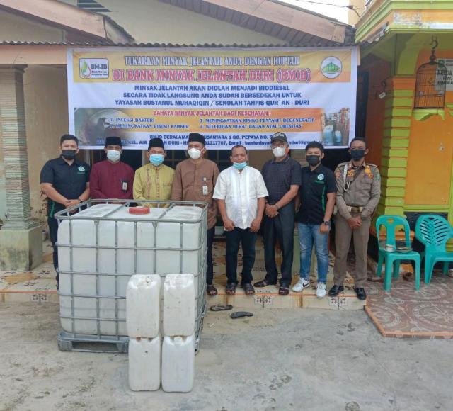 Lurah Air Jamban Resmikan Bank Minyak Jelantah Duri (BJMD)