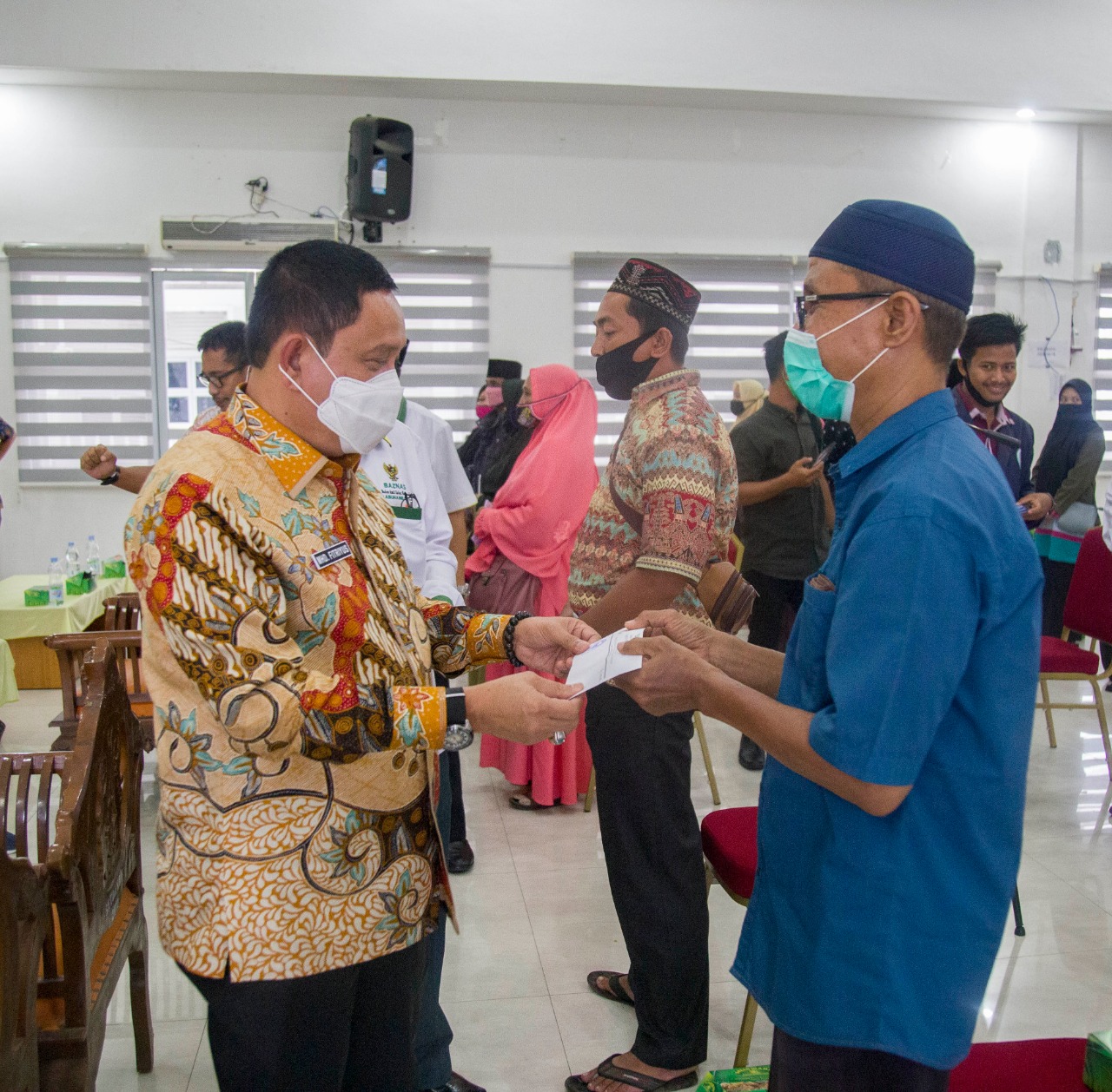 BAZNAS Labuhanbatu Salurkan Zakat Kepada 39 Orang Mahasiswa Asal Labuhanbatu