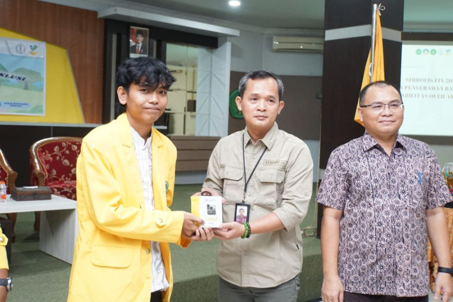 Riau Inklusi Bergerak, 8 Mahasiswa Disabilitas Unilak Dapatkan Alat Dengar