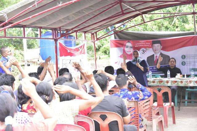 Kampanye di Suku Akit Rupat, Kasmarni Siapkan Beasiswa S1 Untuk KAT