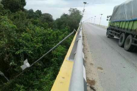Dulu Jembatan Maredan Kebanggaan Bagi Masyarakat Perawang, Kini Menakutkan