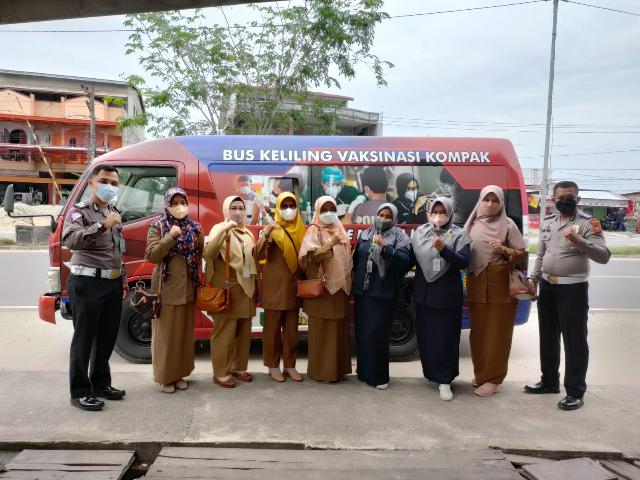 Polres Bengkalis Gelar Gerai Vaksin Keliling, Masyarakat Antusias Ikuti Vaksin Satu dan Dua