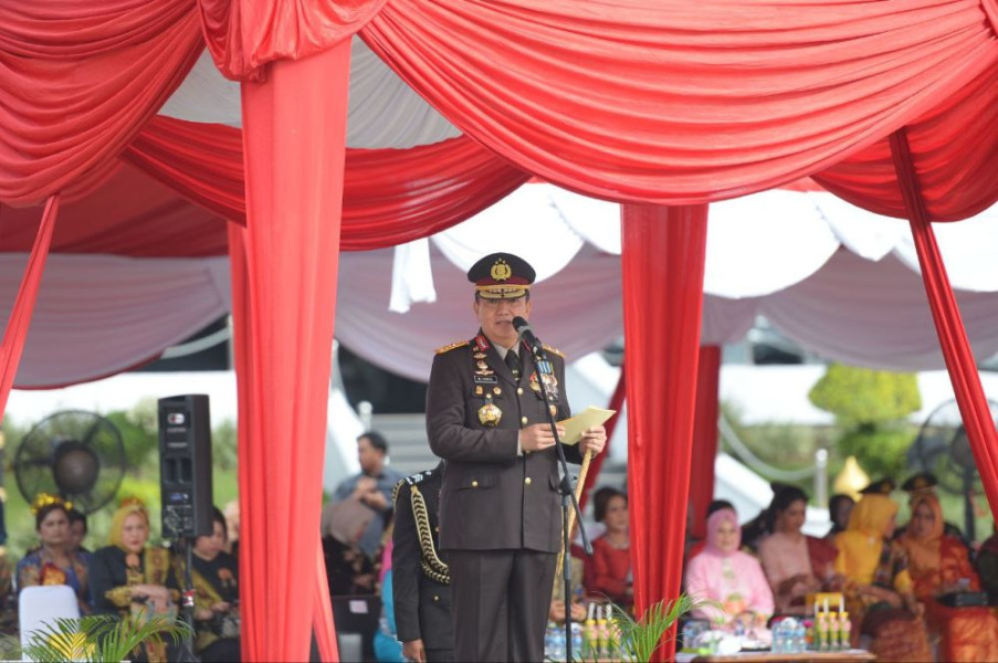 Peringati HUT Bhayangkara ke-77, Kapolda Riau : Polisi Milik Masyarakat