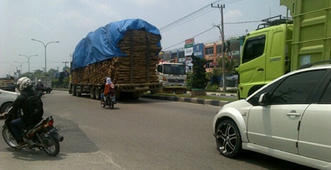 Markarius Anwar Minta Pemerintah Tegas Terhadap Kendaraan ODOL