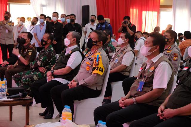 Vaksinasi Merdeka Serentak,Polda Riau Gandeng Perguruan Tinggi Siapkan 9000  Vaksin Dan 1500 Paket B