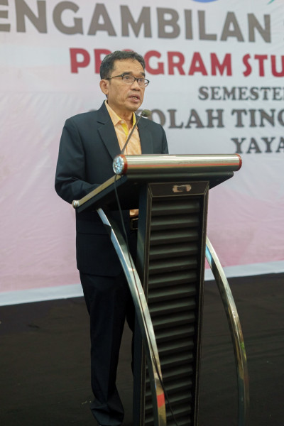 STIFAR RIAU AMBIL SUMPAH 93 APOTEKER BARU