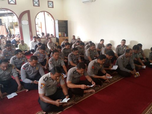 Tingkatkan ketakwaan, Polresta Pekanbaru Gelar Yasinan dan Tausiyah