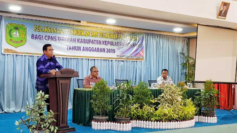 Sekda Tutup Pelatihan Pra Jabatan CPNS Meranti Pengangkatan Tahun 2017, CPNS Meranti Siap Berikan Pe