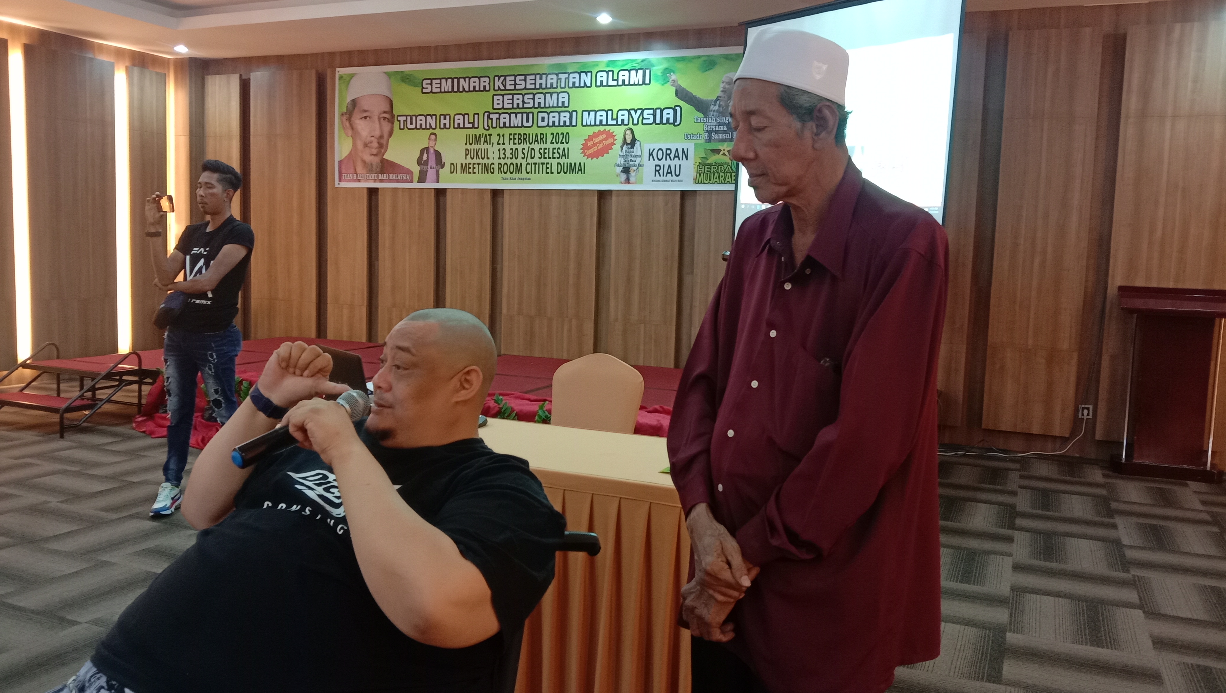 Seminar Kesehatan Herba Mujarab Penuh Antusias Warga Dumai