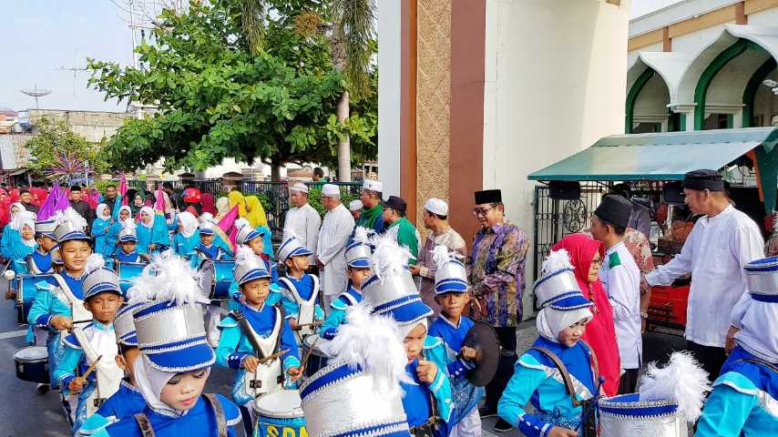 Ribuan Pelajar dan Warga Meranti Tumpah Ruah Ikuti Pawai Tarhip Sambut Ramadhon 1440 H