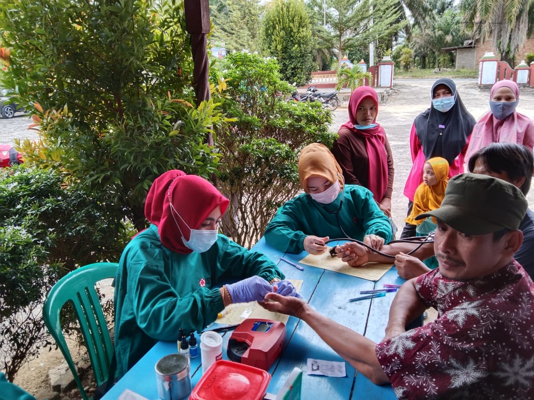 KNPI Kerumutan Bekerja Sama Dengan PMI Pelalawan Taja Kegiatan Bakti Sosial Donor Darah