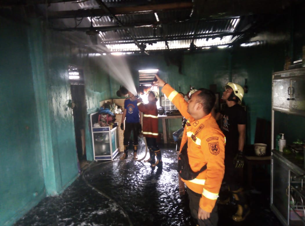 Rumah Tipe 36 di Astrib Terbakar