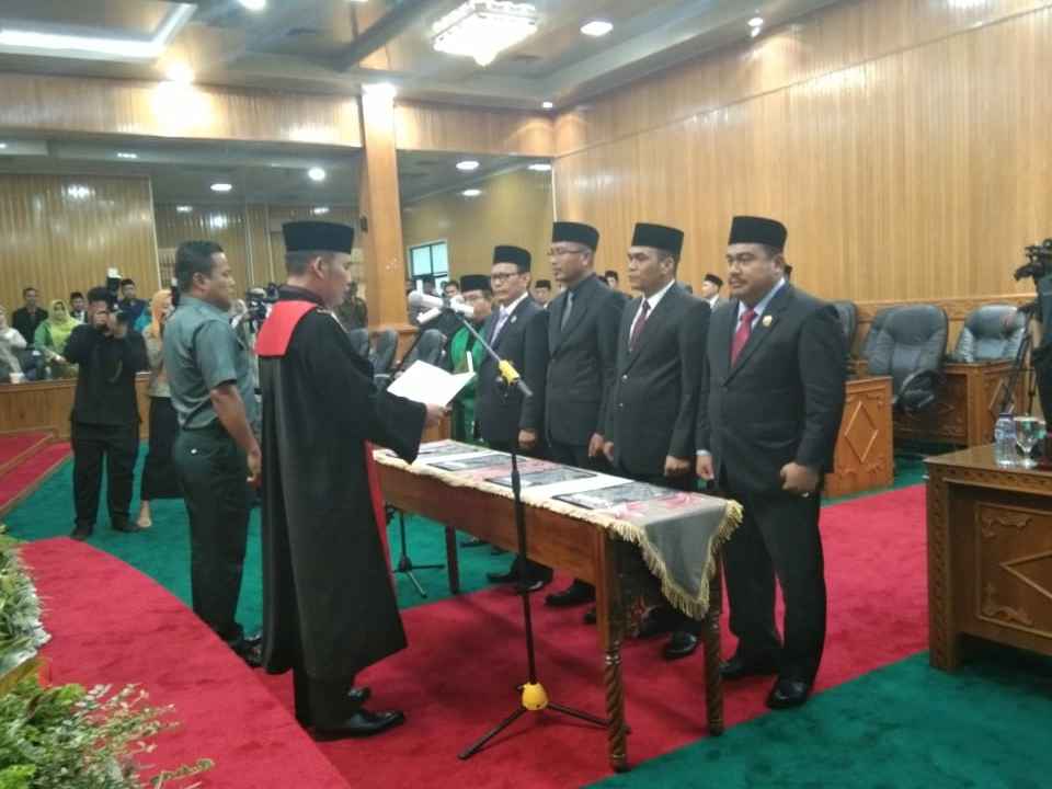 Melalui Video Singkat Bupati Ajak Pimpinan DPRD Bekerjasama Majukan Masyarakat Bengkalis