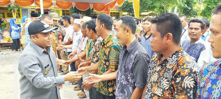 Bupati Labuhanbatu Hadiri Pengukuhan Ketua Komite