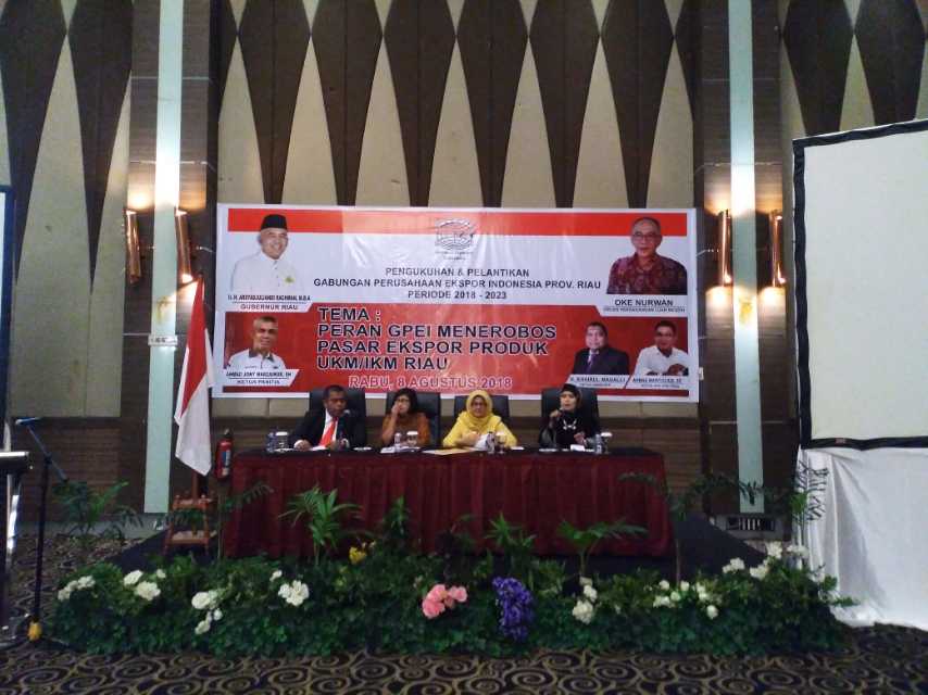 Seminar Ekspor Produk UMK, Meriahkan Pelantikan GPEI Riau