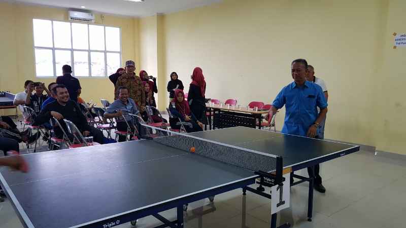 Milad ke-57 UIR Dimeriahkan Beragam Lomba, Puncak Dies  Diwarnai Penyerahan Penghargaan kepada Dosen