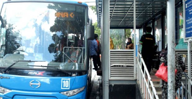 Dishub pekanbaru Sediakan Wifi Gratis Di Halte Bus TMP