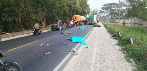 Lagi-lagi Truk Tronton Tabrak Pengendara Sepeda Motor Hingga Tewas