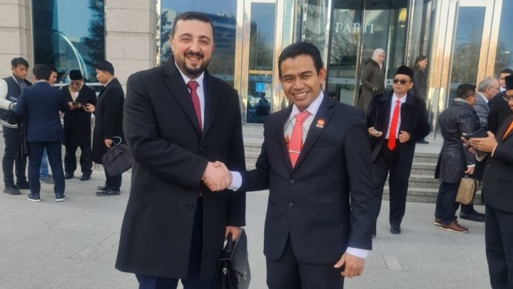 Hendry Munief Ikuti International Leadership Training di Turki