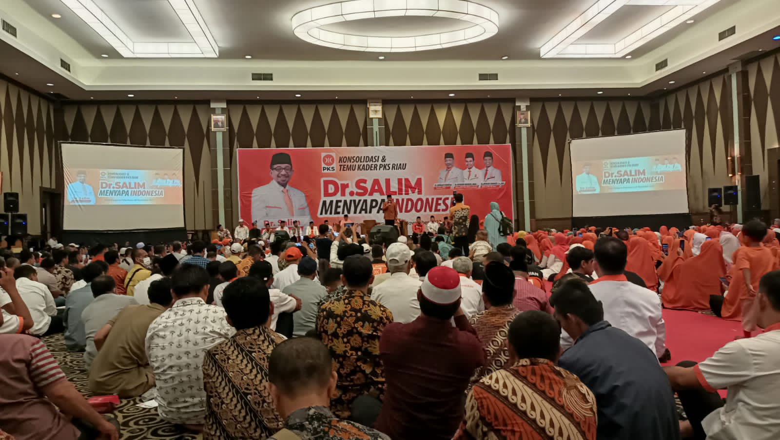 PKS Riau Gelar Saresehan dan Silaturahim Tokoh Bersama Dr. Salim: Kebersamaan Kunci Keberhasilan