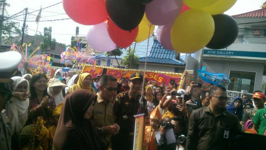Asisten III Lepas Ratusan Pelajar TK dalam Rangka Hari Anak dan IGTI Tahun 2019