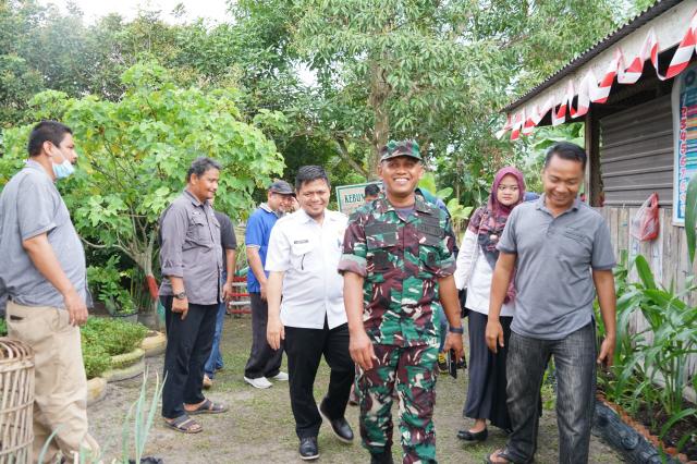 Lomba Gapura Semarak Kampung dan Kebun Dasawisma di Kelurahan Balik Alam