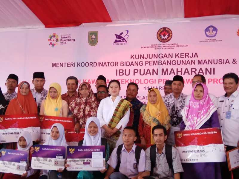 Sekolah Tinggi Technologi Pelalawan diresmikan Oleh Menteri PMK