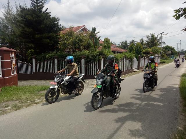 Peltu Jefri Dian Laksanakan Patroli untuk jaga situasi kondusif