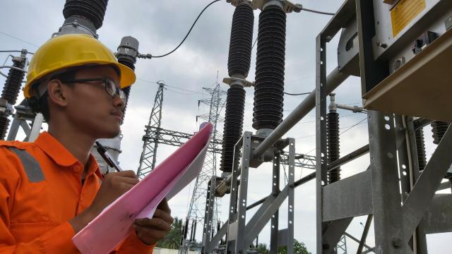 PLN Kerahkan 31 Ribu Personil Amankan Listrik Jelang Lebaran