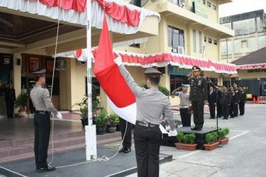 Pemko Pekanbaru Imbau Kantor Pemerintahan dan Swasta Kibarkan Bendera Merah Putih