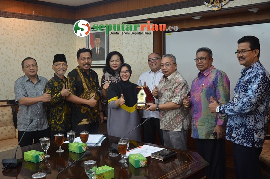 Rombongan Legislator Riau Konsultasikan Peraturan Mendagri No.80 Th. 2015 ke DPRD Semarang