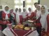 Kreatif ! Ibu PKK Mandau Buat Tumpeng berbahan Ubi