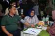 Bupati dan Wakil Bupati Labuhanbatu Menyapa Para Pedagang UMKM